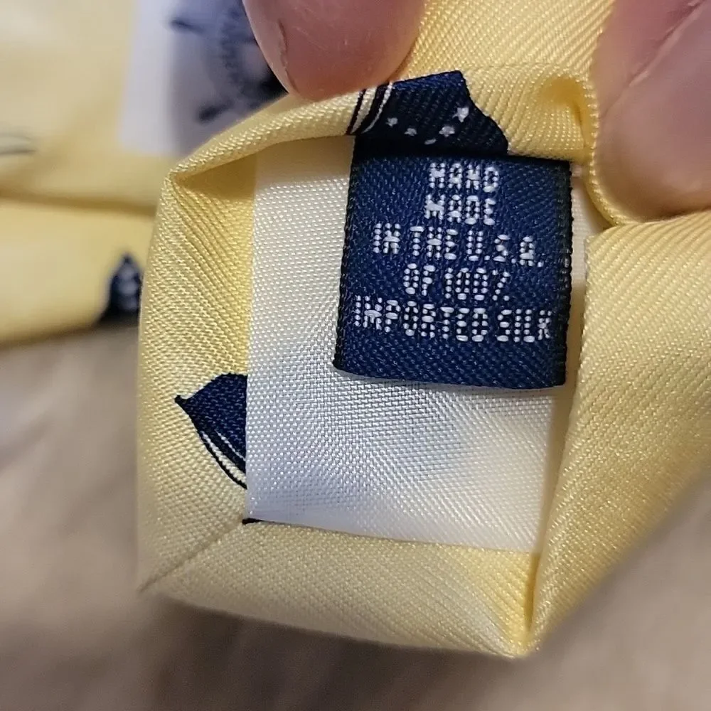 VINEYARD VINES SEAWANHAKA CORINTHIAN YACHT CLUB 100% SILK TIE